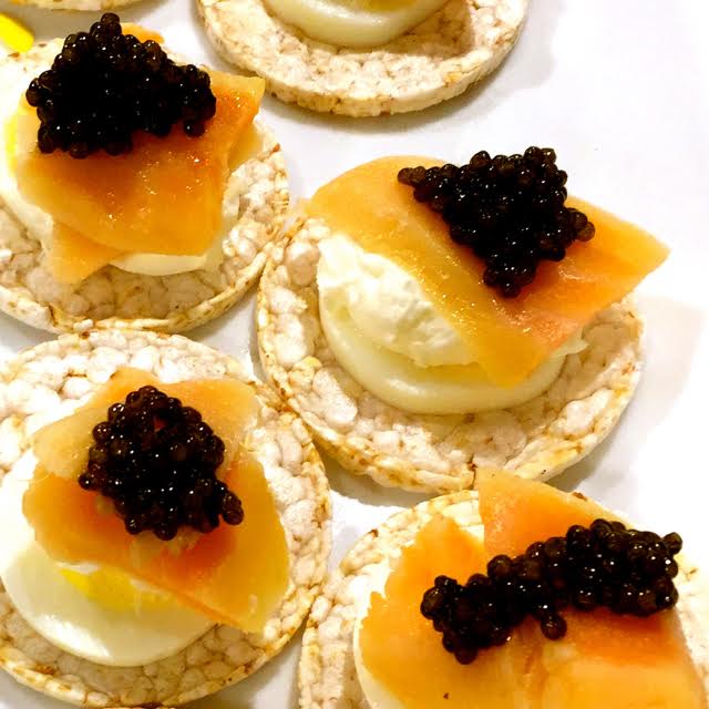 sturgeon roe black caviar sturgeon eggs buy classic osetra caviar online